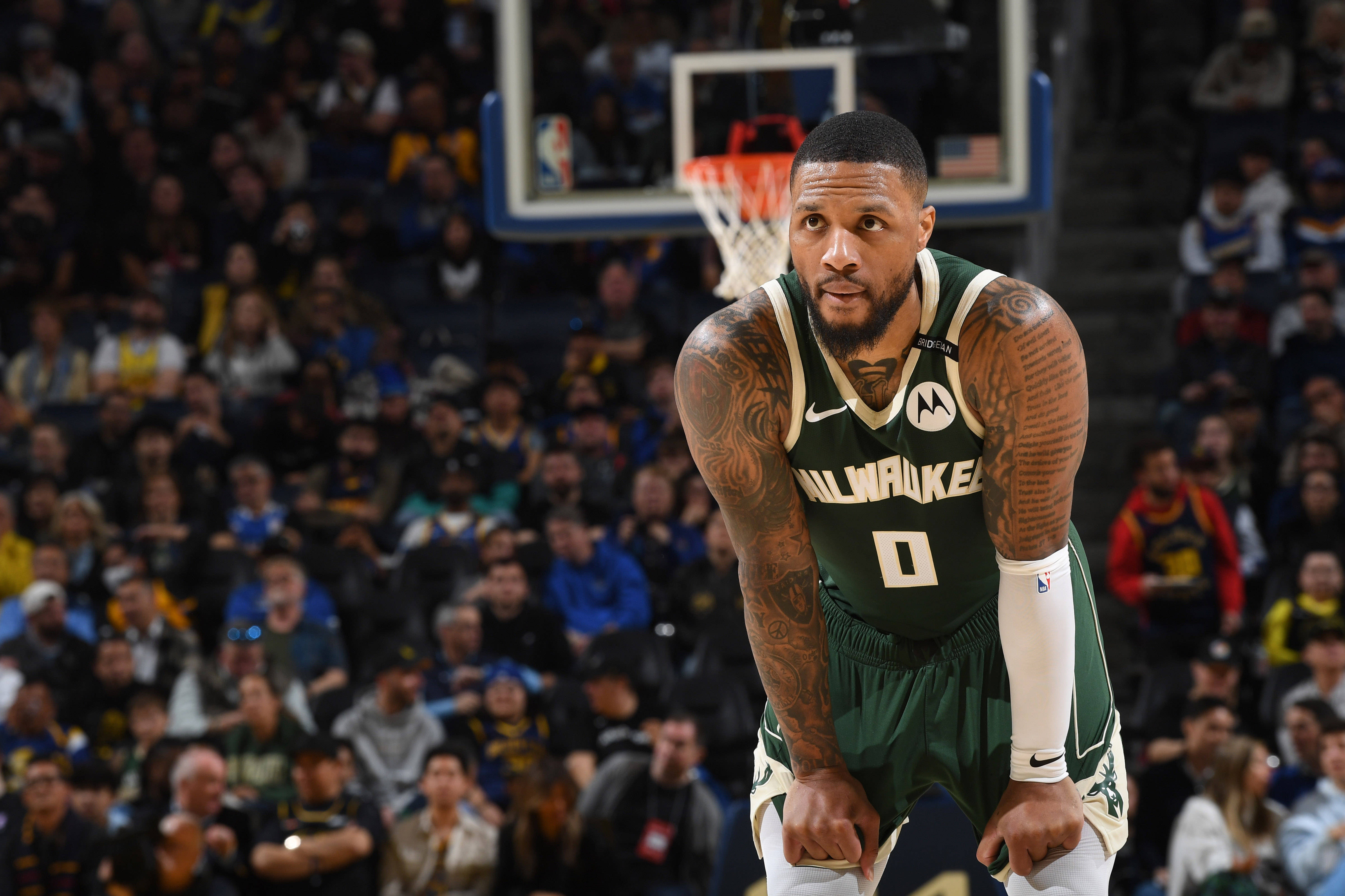 里程碑夜密尔沃基雄鹿伤情更新；社区盾集结日刷纪录；底气十足；数据趋势出现新变化的简单介绍-开云电竞