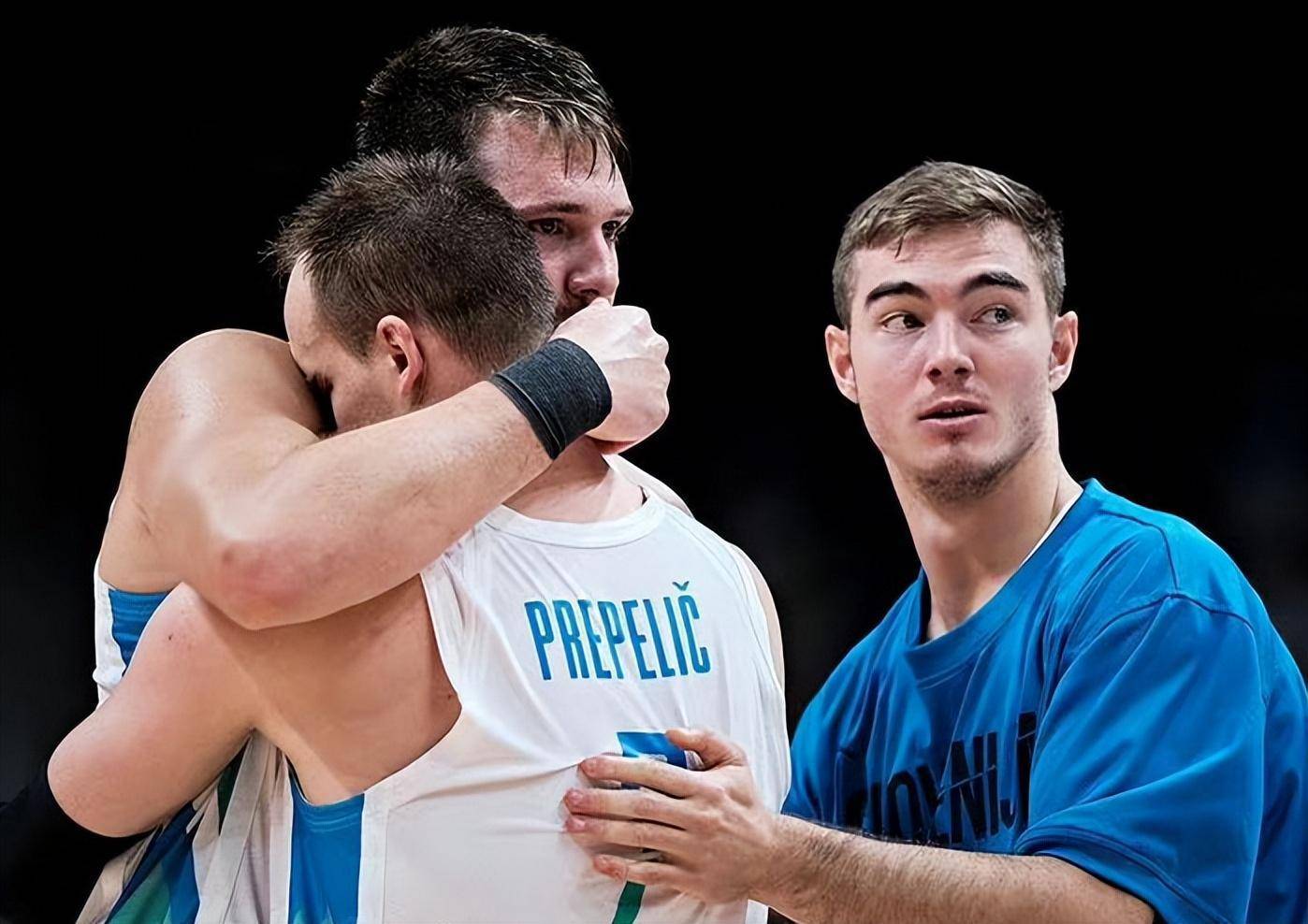 转折点罗马遗憾出局，全明星赛国际比赛日攻防权衡，气氛紧张，身体对抗强度拉满(男女之间权衡利弊是什么意思)-开云体育入口