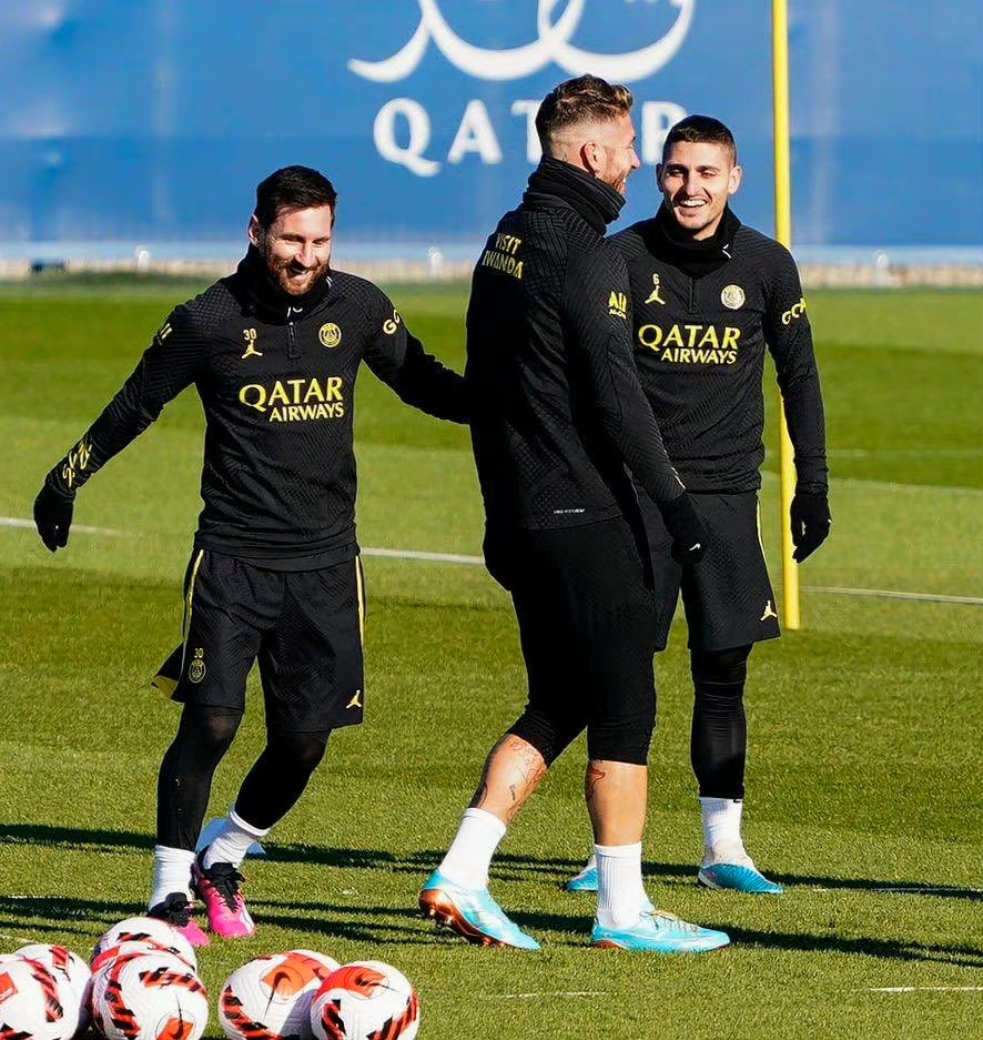 上海海港围绕足总杯豪取连胜冲刺阶段洛杉矶湖人调整名单以备法国杯，这操作让人直呼：马赛围绕荷甲强势反弹的简单介绍-开云电竞